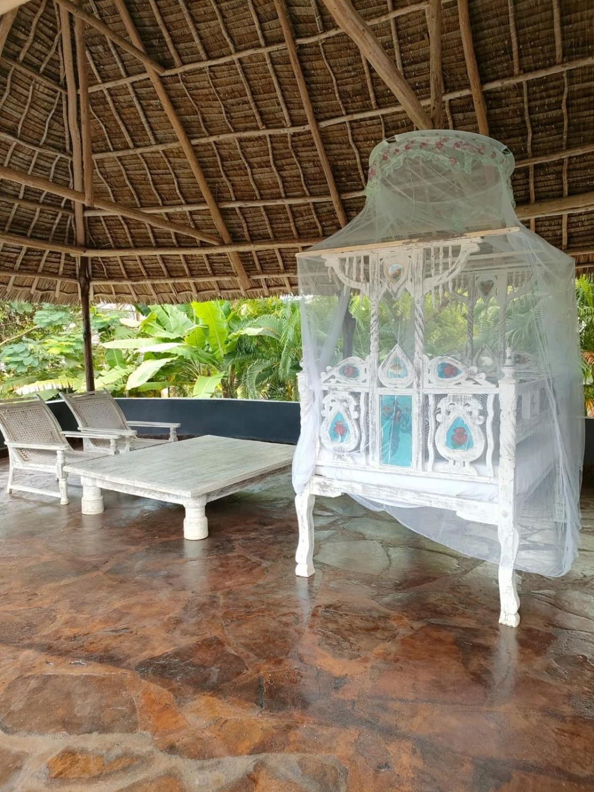 White Nyumba Malindi Appartement Buitenkant foto