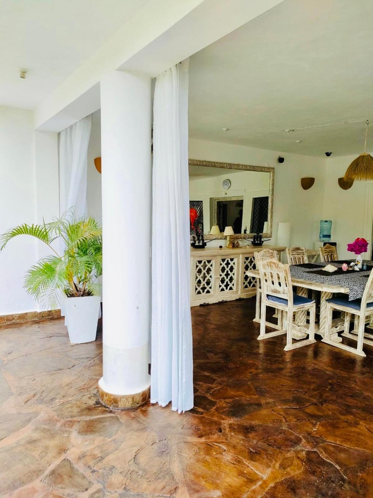 White Nyumba Malindi Appartement Buitenkant foto