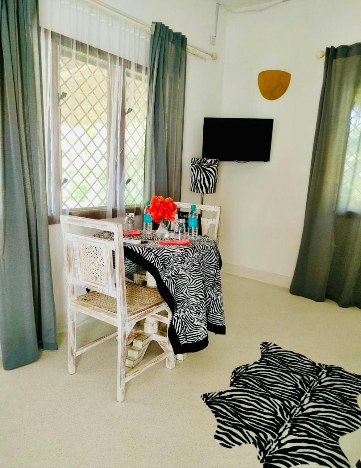 White Nyumba Malindi Appartement Buitenkant foto