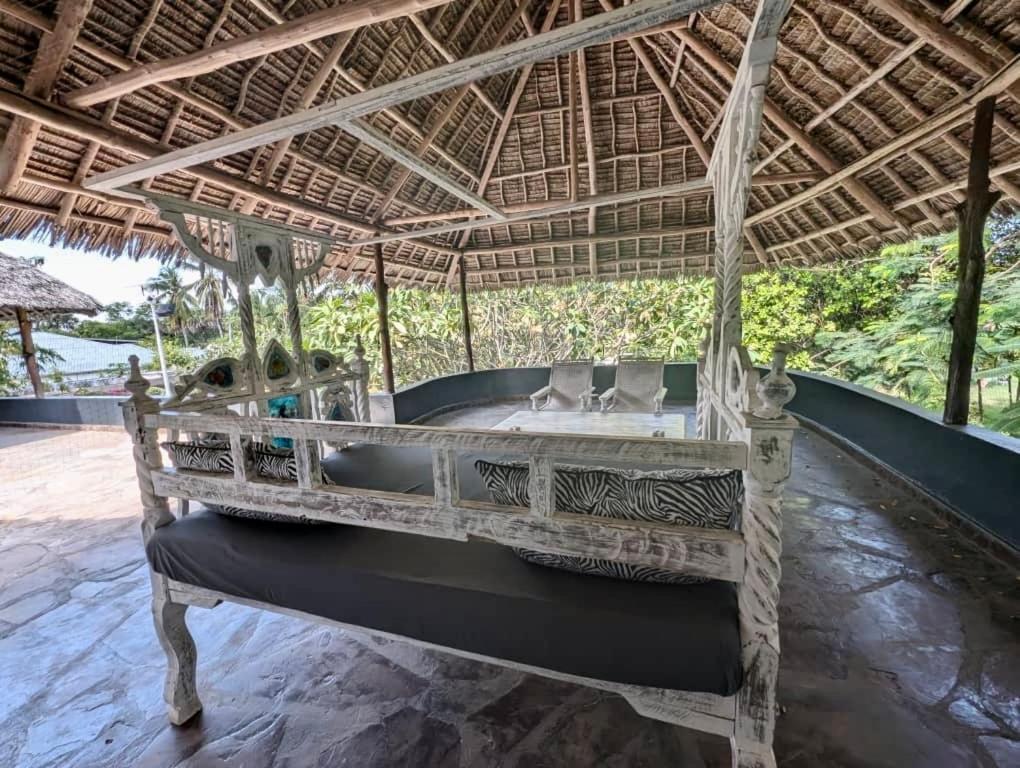 White Nyumba Malindi Appartement Buitenkant foto