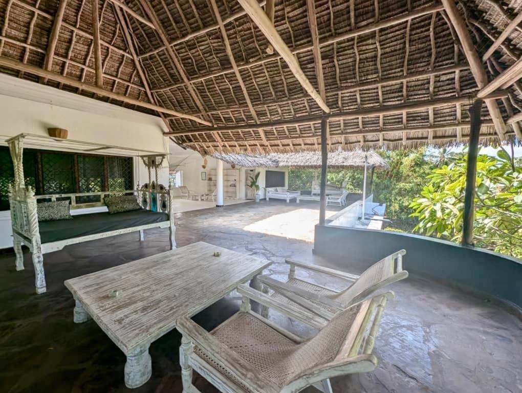 White Nyumba Malindi Appartement Buitenkant foto